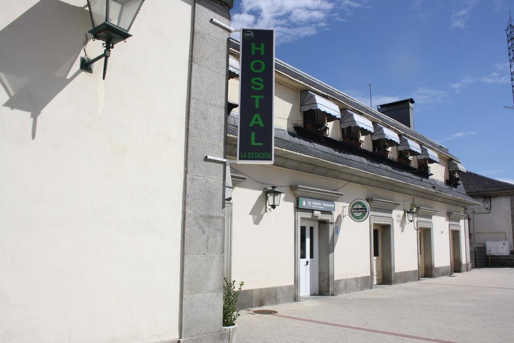 Hostal La Estacion Ávila Exterior photo