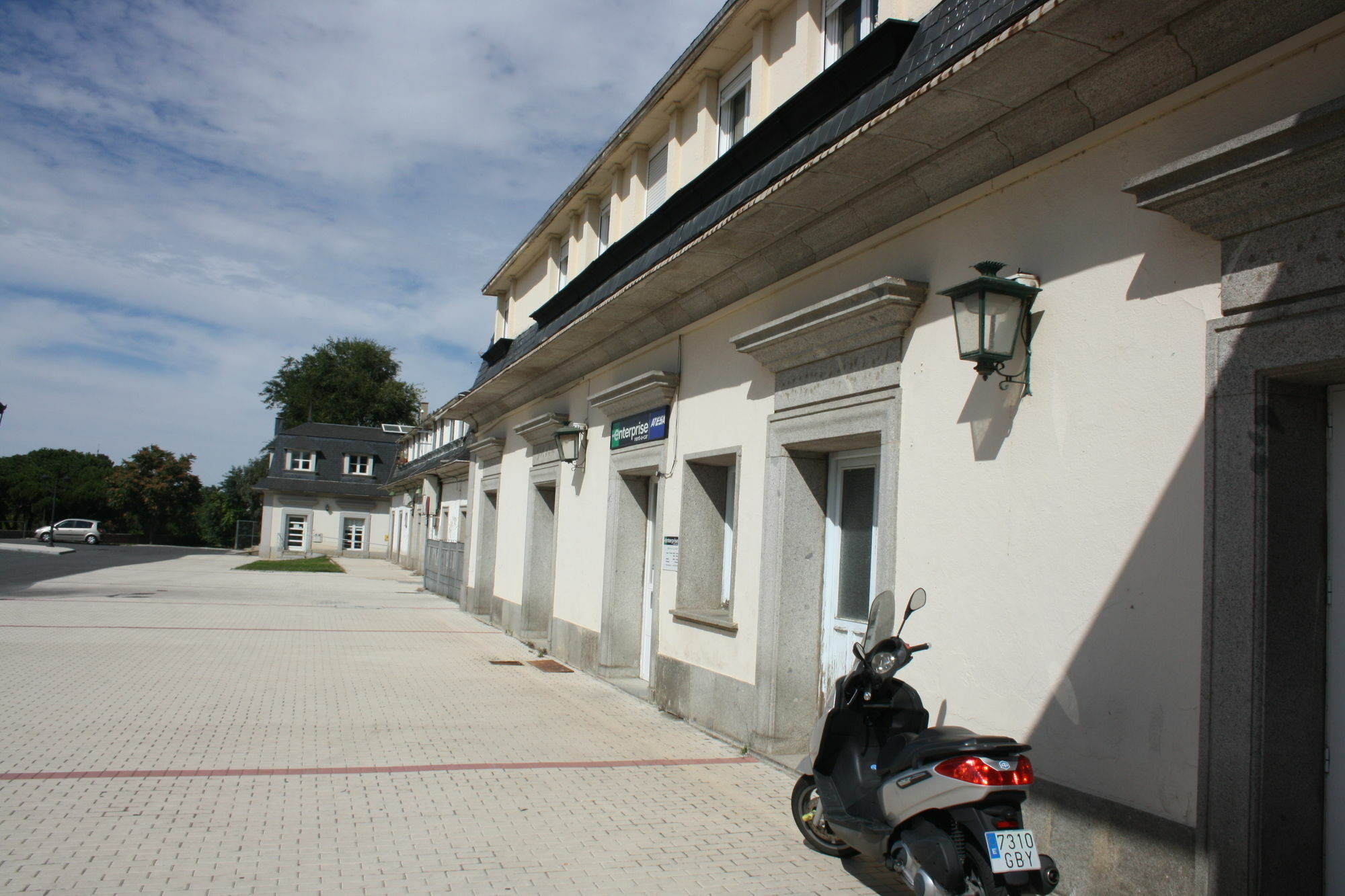 Hostal La Estacion Ávila Exterior photo